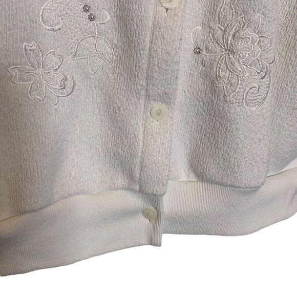 BonWorth Sweater Womens Small white Embroidered Faux Pearls Button Up Vintage - Picture 2 of 12